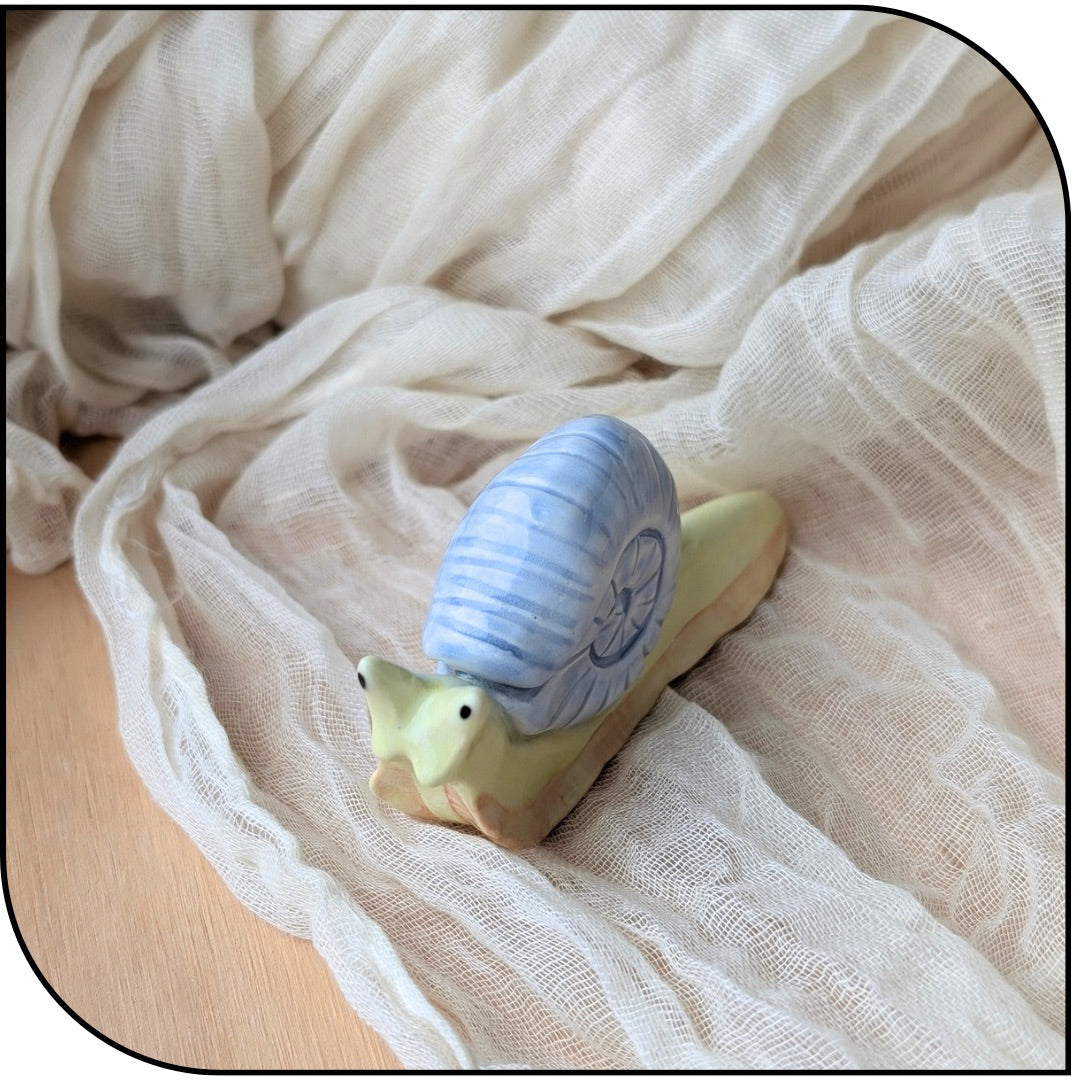 Ceramic Mini SnailFigurine