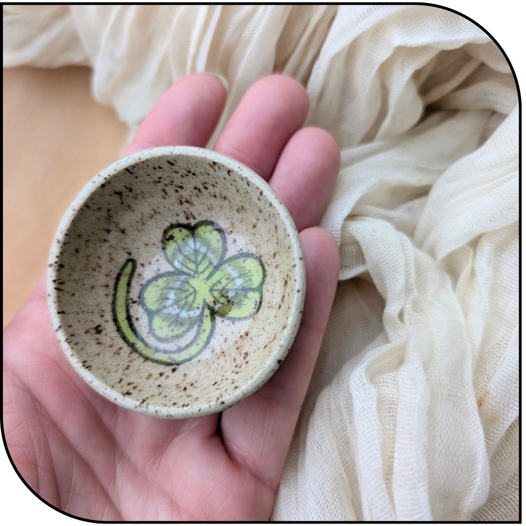 Ceramic Mini Clover Bowl