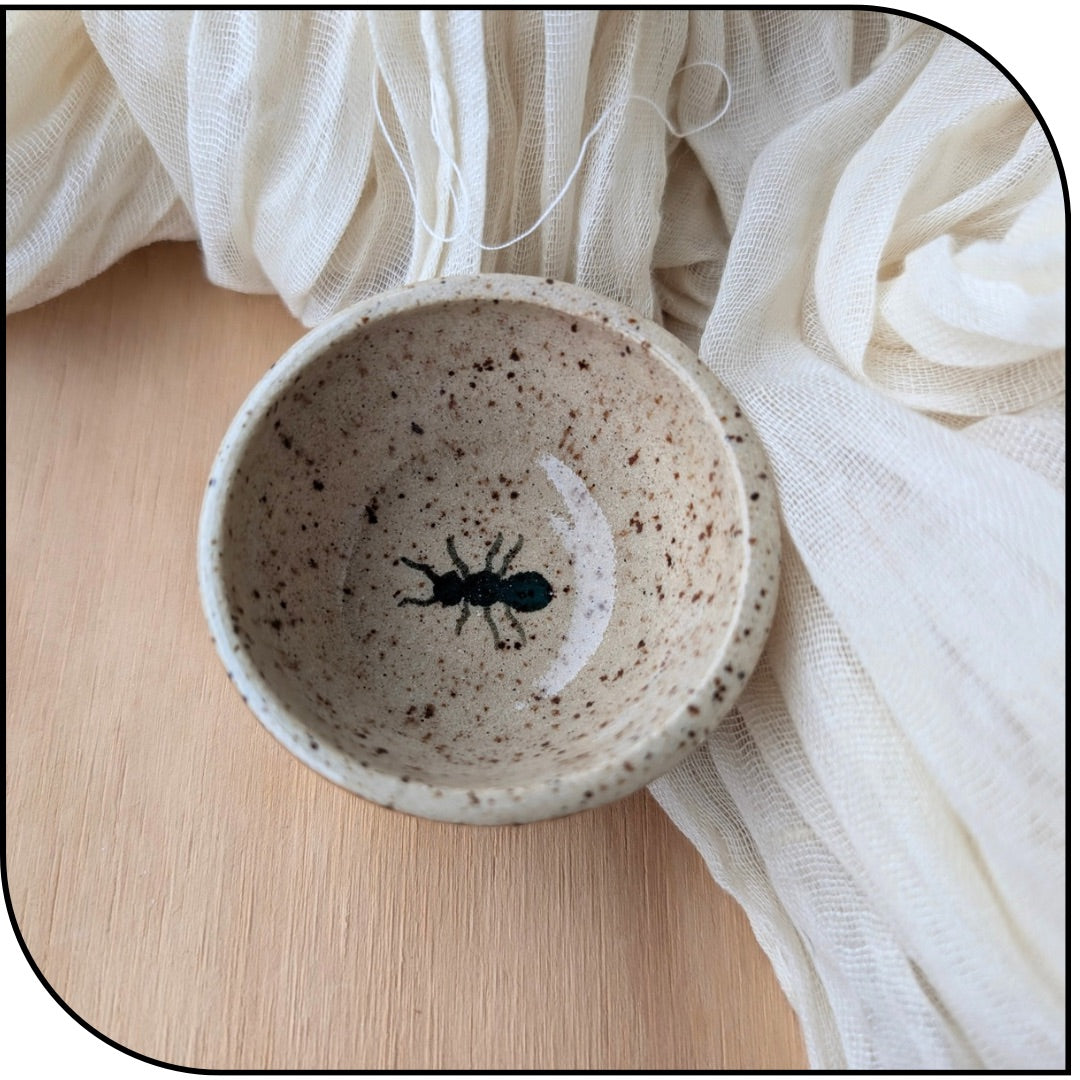 Ceramic Mini Ant Bowl