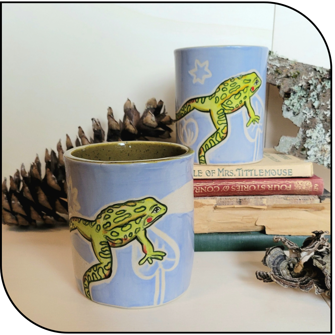 Froggy Cup / Vase
